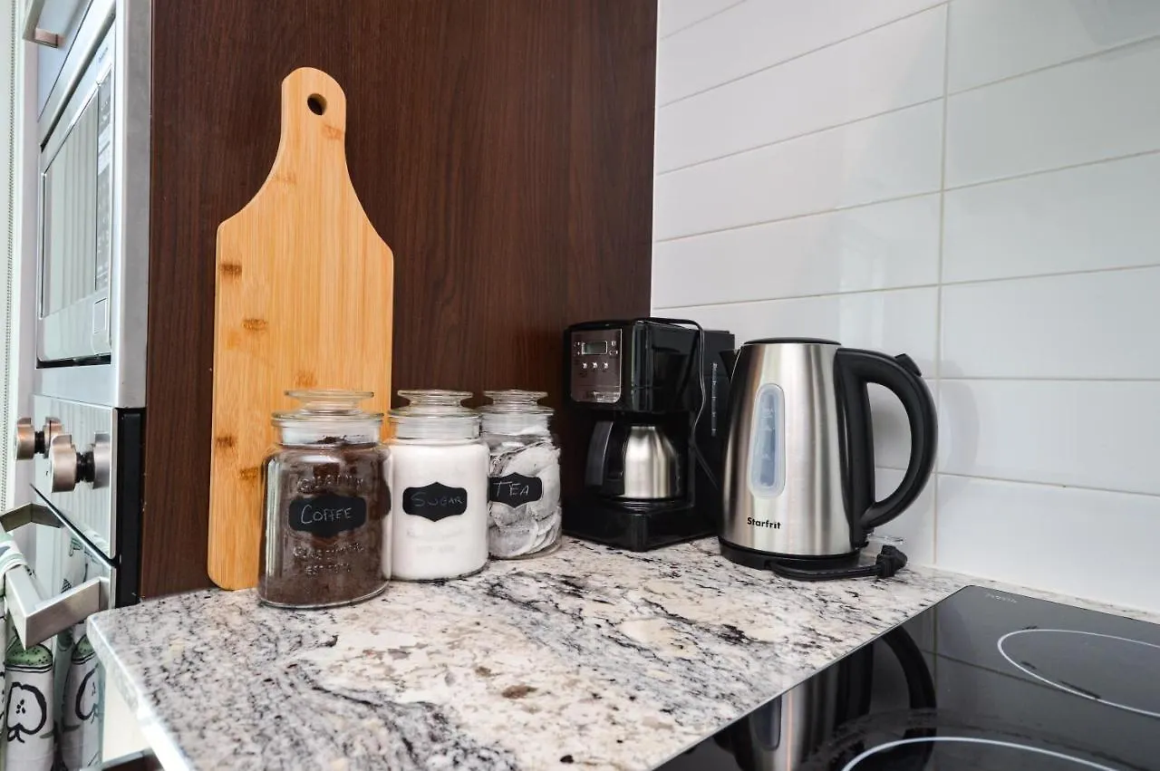 Apartment Downtown Toronto Condo Near Cn Tower, Union Station, Scotiabank Arena,Rogers Centre